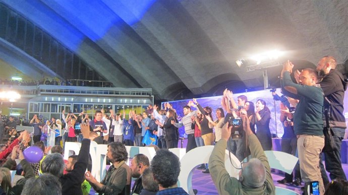 Mitin de Podemos en Oviedo