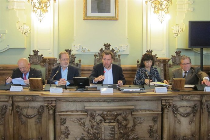 Homenaje en el Ayuntamiento de Valladolid al 'Donante 100.000'