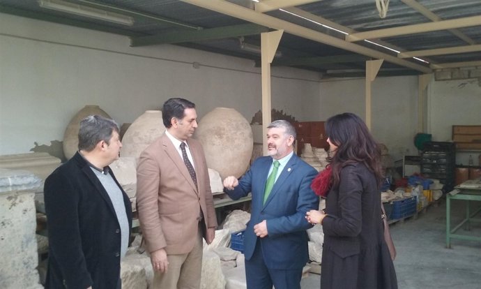 El consejero de Turismo visita Écija (Sevilla).