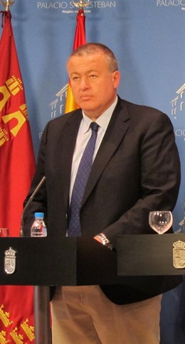 El consejero de Obras Públicas e Infraestructuras, Francisco Bernabé