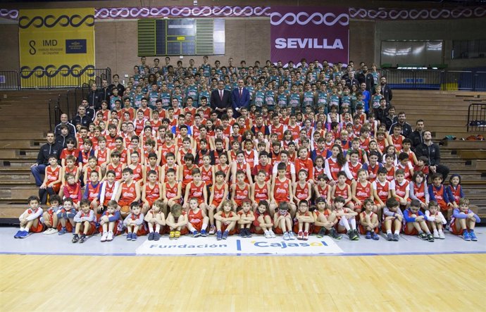  Fundación Cajasol, Colaborador Principal De Baloncesto Sevilla