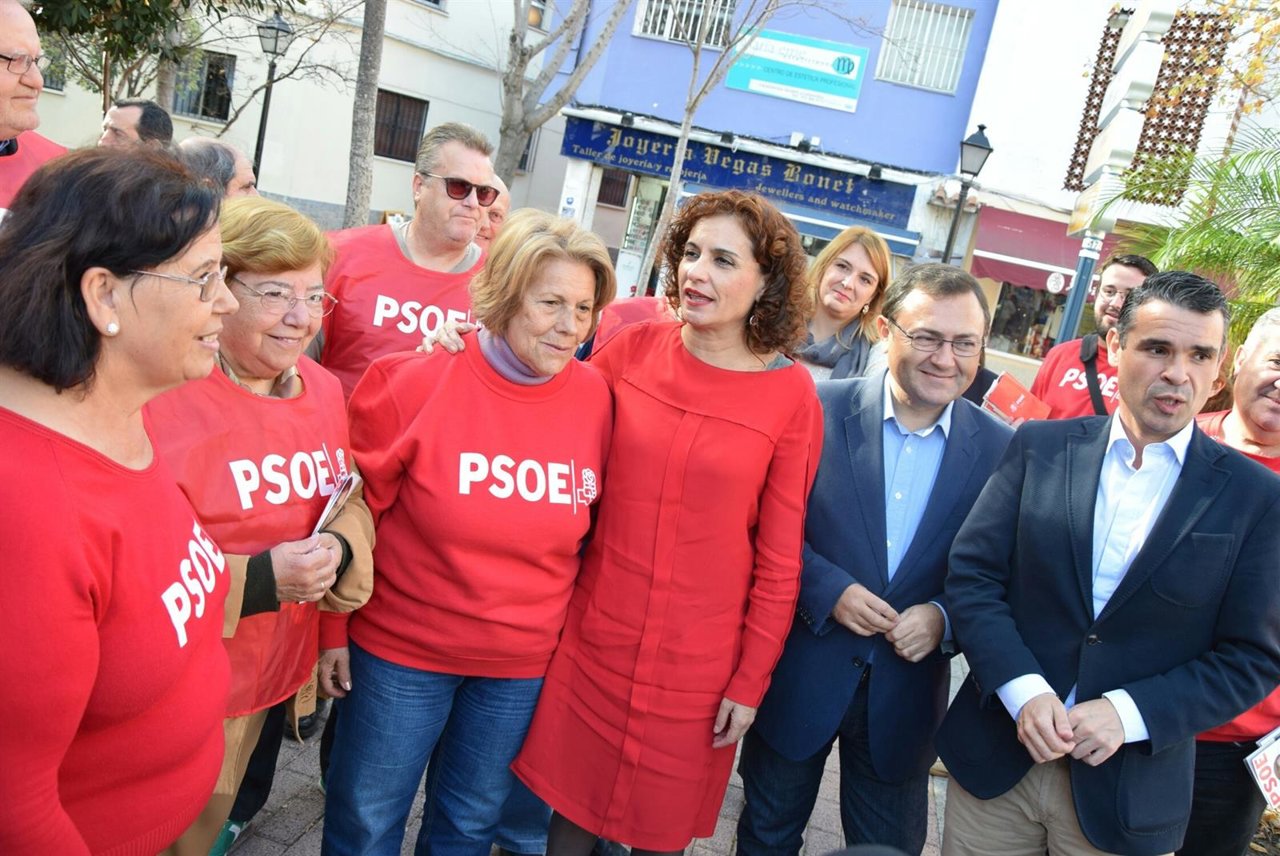 (CON FOTOS Y AUDIO) Heredia: “Quien Quiera Que Siga Rajoy Que Vote A Podemos, Ci