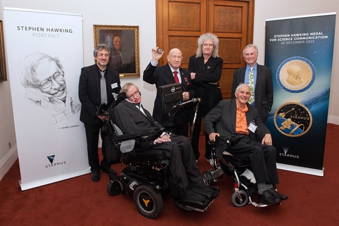 Presentación de la medalla