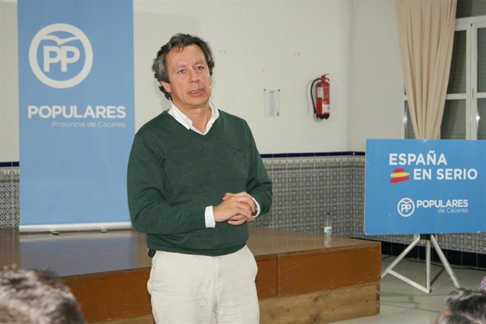 Carlos Floriano