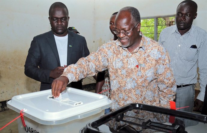 El candidato del Chama Cha Mapinduzi a la Presidencia de Tanzania, John Magufuli