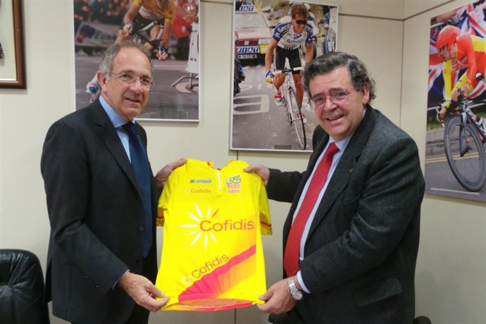 López Cerrón y Sitges tras la firma del acuerdo