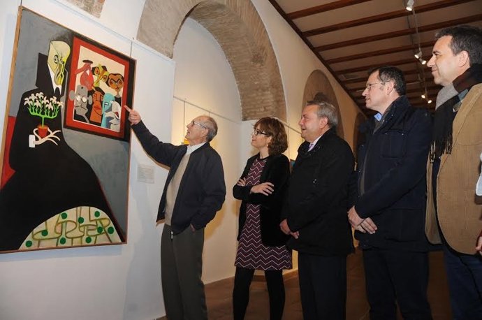 Ruz (centro) inaugura la exposición 'Córdoba eterna: savia y sabiduría'