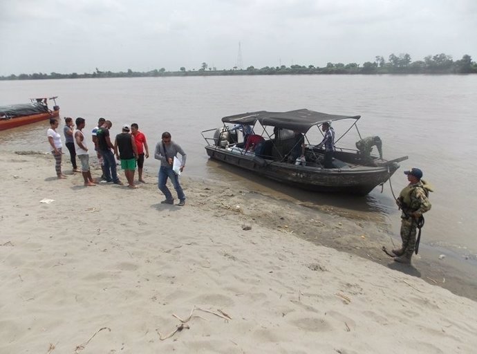 Rescatan los cuerpos de dos menores en el río Magdanlena, Colombia