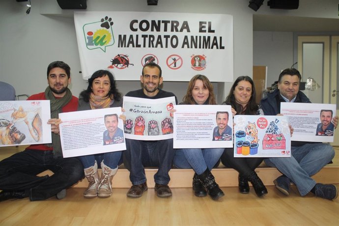 Rueda de prensa de IU-UP contra el maltrato animal