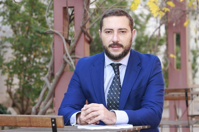 El profesor Jerónimo García San Martín