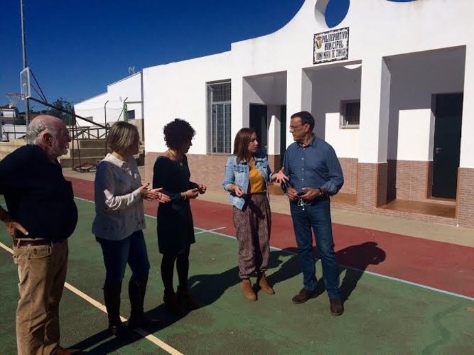 El presidente de la Diputación de Huelva, Ignacio Caraballo, en El Granado.