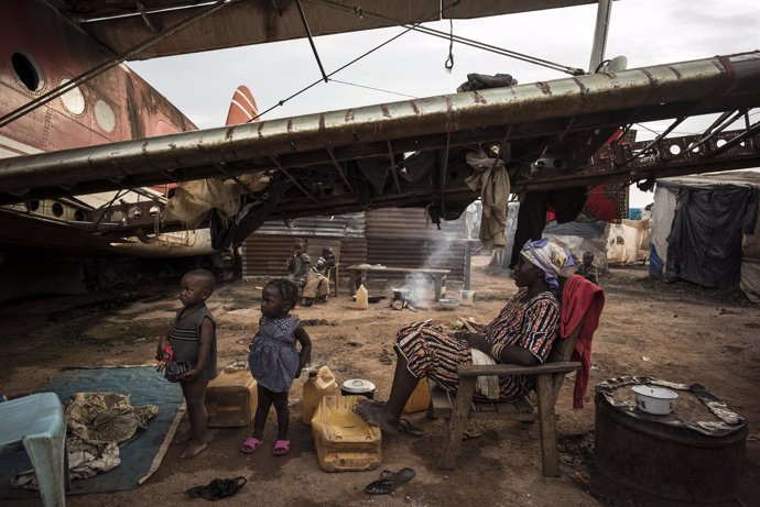 Desplazados en el aeropuerto de Bangui