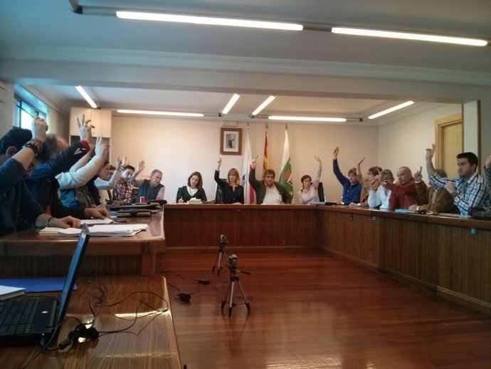 Pleno extraordinario del Ayuntamiento de Piélagos