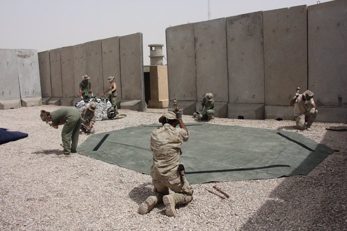 Militares españoles en la base de Irak