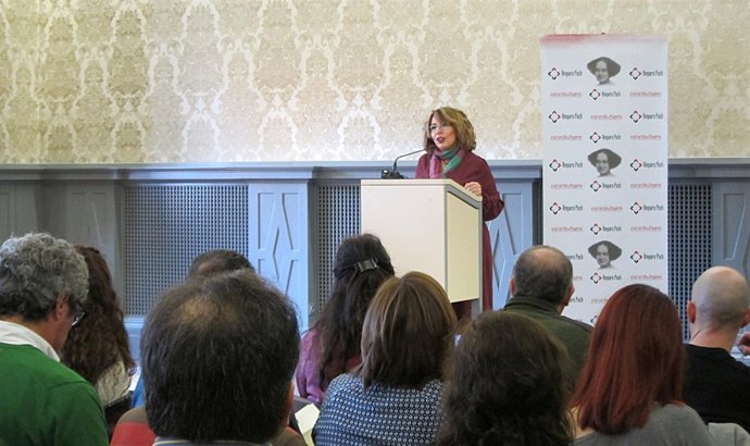 Josefina Musulén durante la presentación del libro de microrrelatos.