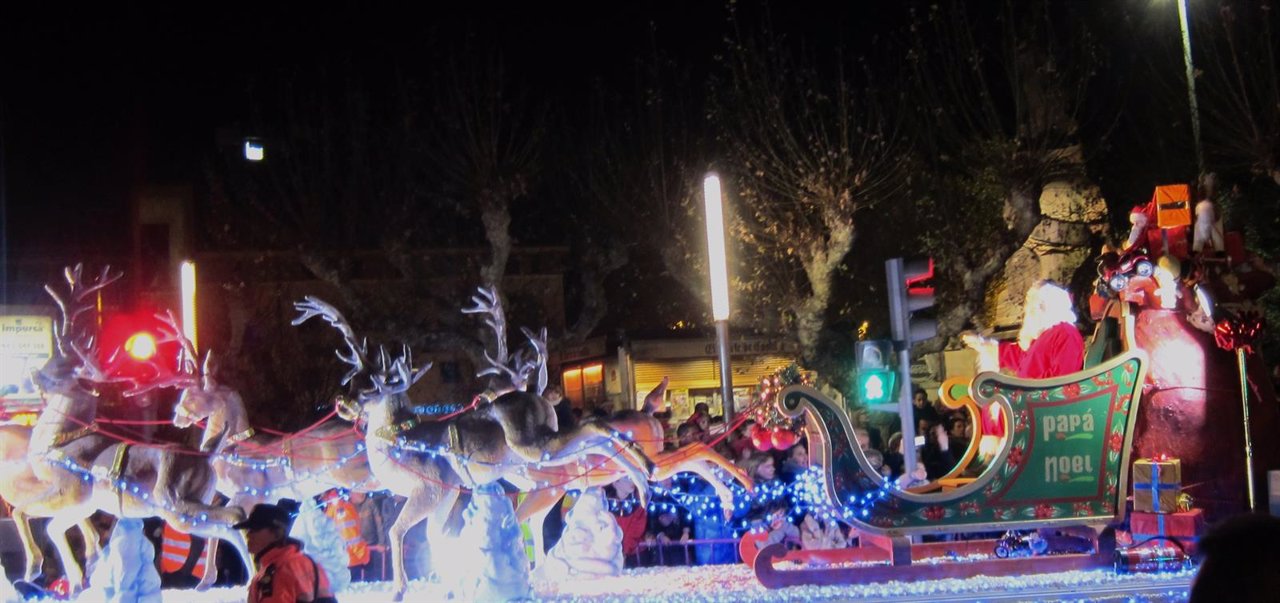 La carroza de Papá Noel en la Cabalgaza