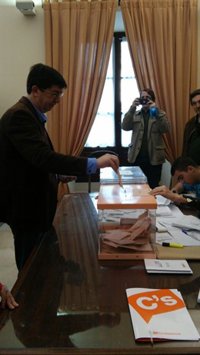 Marín (C's): "El bipartidismo termina una etapa" en estas elecciones