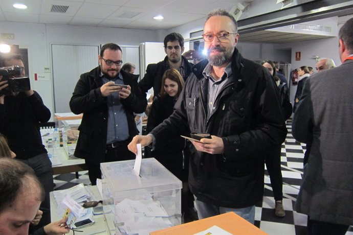 Joan Carles Girauta (C's) vota el 20D