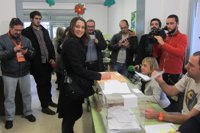 Arrimadas pide votar en las elecciones "probablemente más importantes desde la Transición"