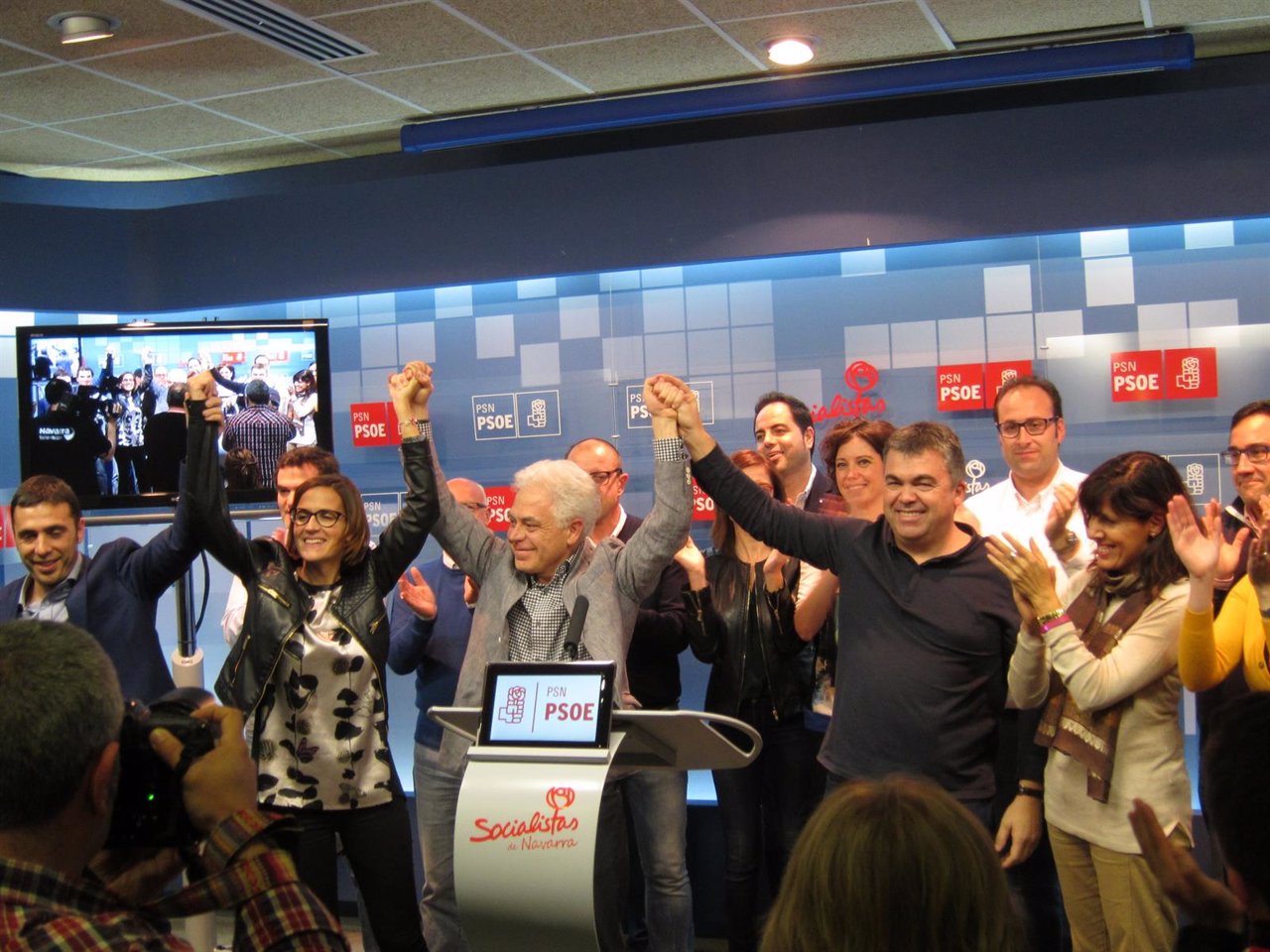 Celebración de los resultados en la sede del PSN.