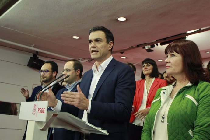 Pedro Sánchez en la noche electoral 