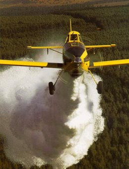 Avión de extinción de incendios del MAGRAMA