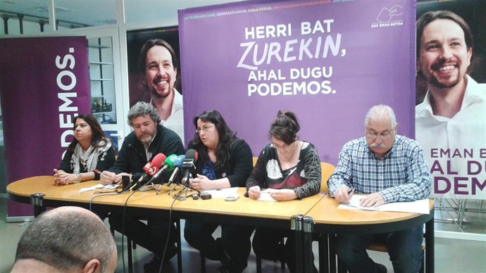 Rueda de prensa de Podemos en vitoria