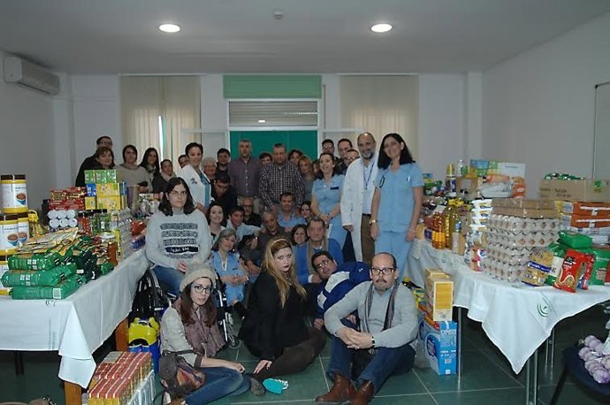 Pacientes y profesionales de Salud Mental recaudan 3.000 kilos de alimentos