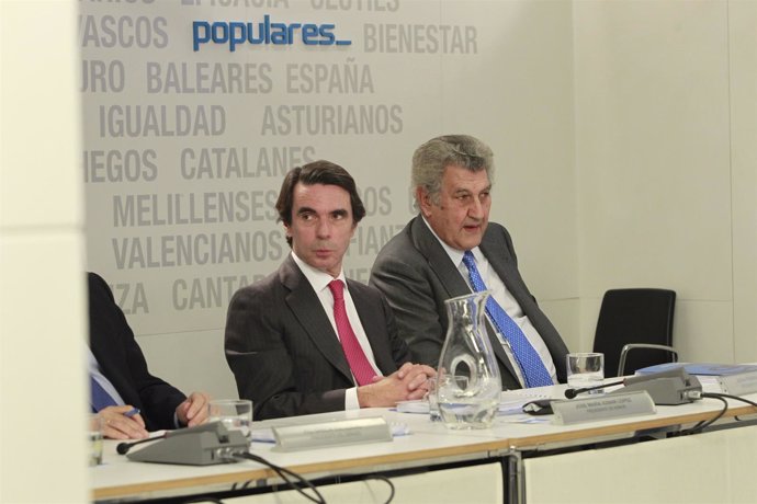 Aznar y Posada en el en el Comité Ejecutivo Nacional del PP 