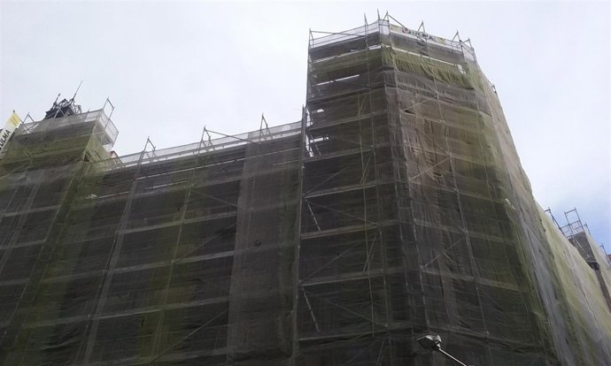 Edificio de Cortes, 9