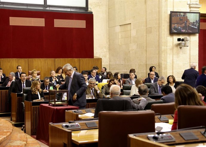 Votación en el Parlamento sobre el director del Consejo de Transparencia
