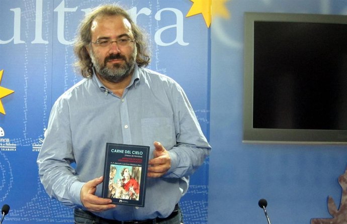 El poeta Alfredo Pérez Alencart en el Liceo de Salamanca