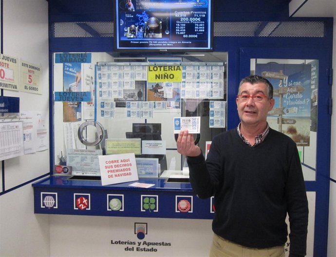 El titular de la administración de lotería de la calle Rúa Mayor de Salamanca.