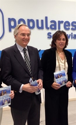 Escudero y De la Serna en una foto de archivo