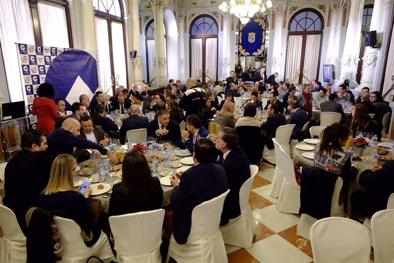 De la Torre en un encuentro con emprendedores y empresarios en Málaga