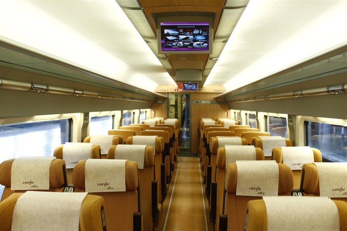 Interior del AVE, Alta Velocidad, Renfe, viaje, viajar, turismo