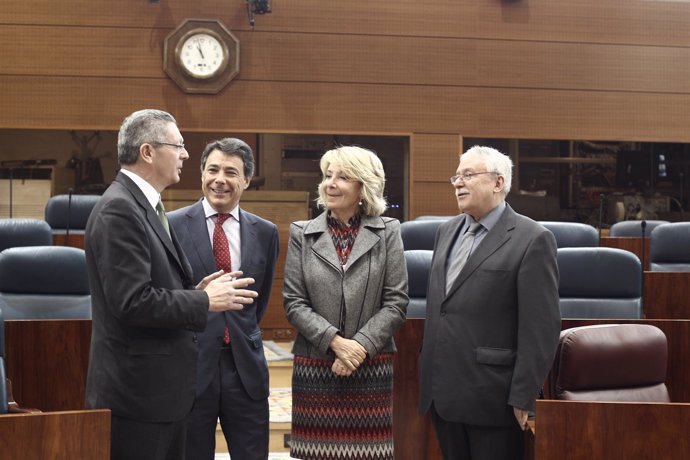Gallardón, Aguirre, Ignacio González y Leguina en la Asamblea de Madrid
