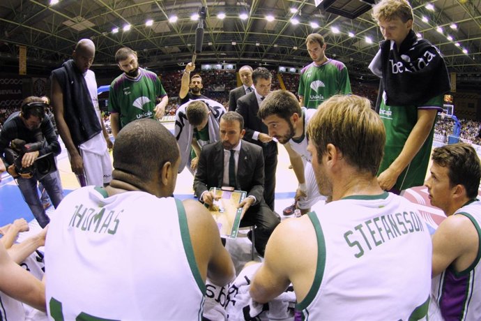 Estudiantes durante el tiempo muerto