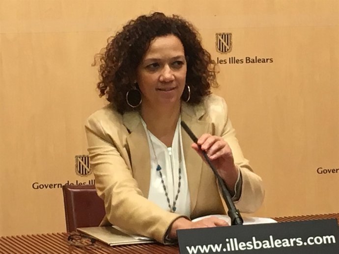 La consellera de Hacienda y Administraciones Públicas, Catalina Cladera