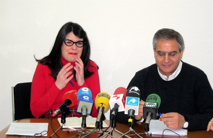 Virginia Carrera y Gabriel Risco en el Ayuntamiento de Salamanca