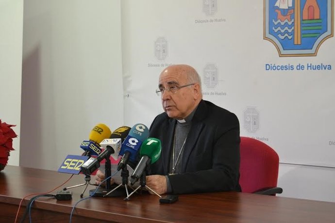 El obispo de Huelva, José Vilaplana.