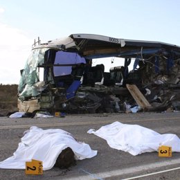 Accidente entre un autobús y un camión en México