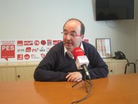 Iceta ve afianzado el liderato de Sánchez y rechaza el "referéndum para romper" de Podemos