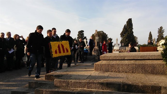 Gabriel Rufián y Alfred Boch (ERC) en la ofrenda floral de Macià