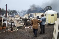 Cientos de evacuados por los incendios en el sur de Australia