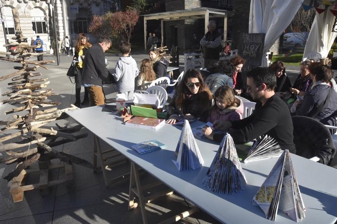 Talleres árboles Navidad 