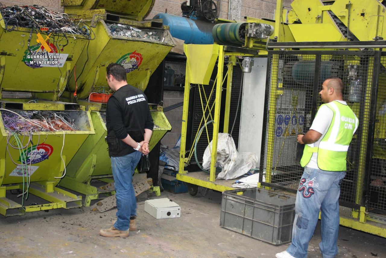 Material intervenido a los detenidos. 
