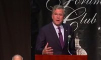 Jeb Bush ironiza con la importancia del 'selfie', "la undécima enmienda" de la Constitución
