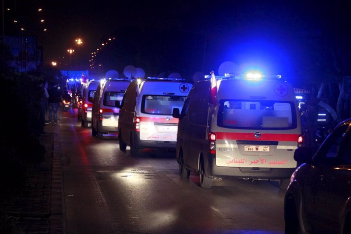 Convoy de la Cruz Roja llevando a combatientes rebeldes de Zabadani 