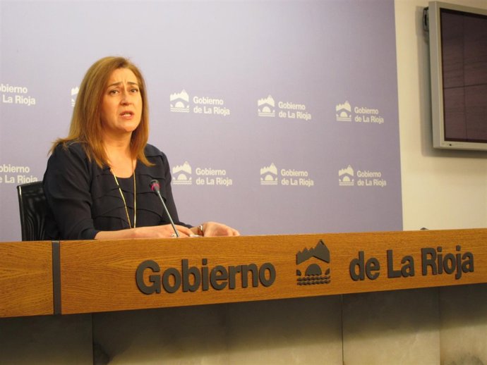 La portavoz del Gobierno de La Rioja, Begoña Martínez, informan del Consejo